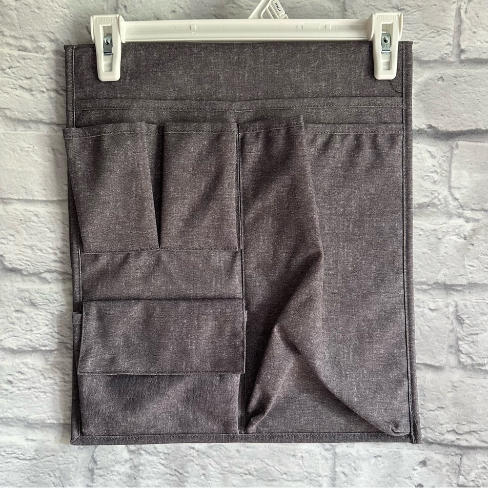 PREOWNED POTTERY BARN DORM 25” X 13.5” STORAGE POCKET POUCH HOLDER ORGANIZER